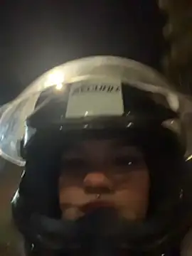 Snapshot of lolaxdavid chatting on November 21, 2025, 4:55 am lolaxdavid online show from November 21, 2025, 4:55 am