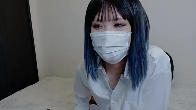 Snapshot of sarina_at chatting on May 29, 2026, 9:29 am sarina at online show from May 29, 2026, 9:29 am
