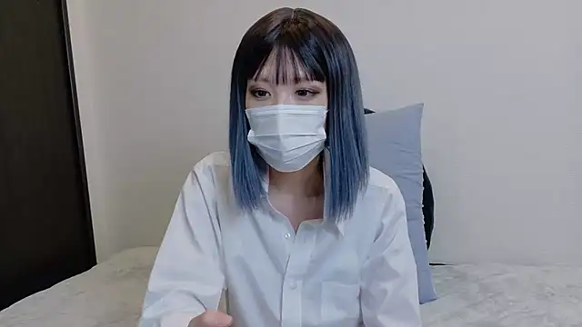 Snapshot of sarina_at chatting on June 11, 2026, 4:21 am sarina at online show from June 11, 2026, 4:21 am