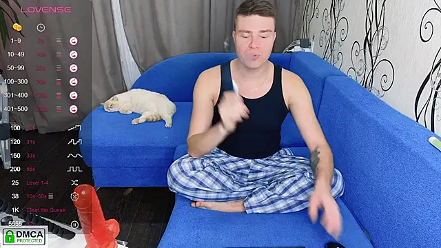 Snapshot of holy_eggs_02 chatting on October 22, 2025, 6:02 am holy eggs 02 online show from October 22, 2025, 6:02 am