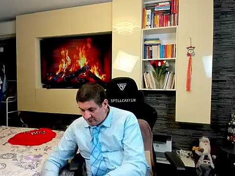 SpartacusDaddy48 online show from February 11, 2026, 1:54 am