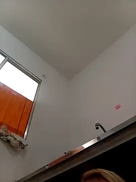 flavinhasensual online show from February 7, 2026, 4:43 pm