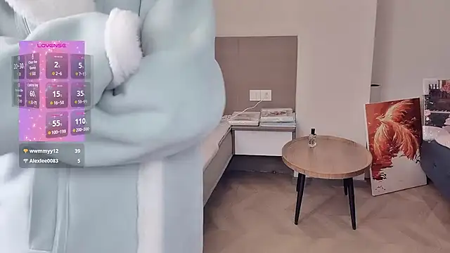 nini a online show from January 9, 2026, 2:42 pm