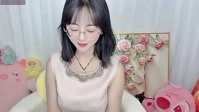 Snapshot of nini_a chatting on May 30, 2026, 1:52 pm nini a online show from May 30, 2026, 1:52 pm