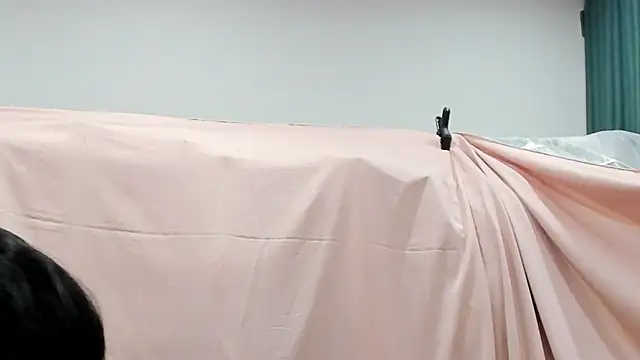 miaping online show from November 19, 2025, 8:42 pm