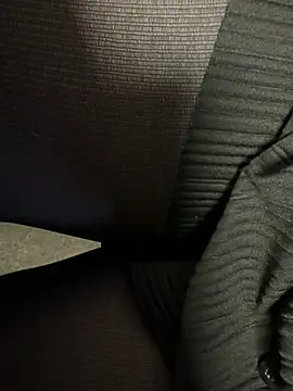 HiddenHoneyLDN online show from February 12, 2026, 11:38 am