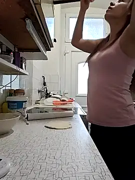 HotGinger66 online show from March 4, 2026, 1:39 pm