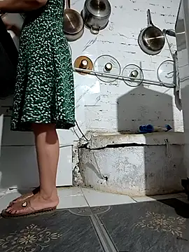 Rosalind xxx online show from March 19, 2026, 11:03 am