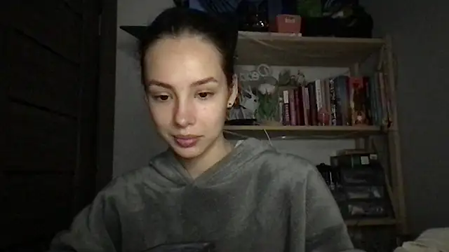 Yuna5343 online show from September 25, 2025, 10:13 pm