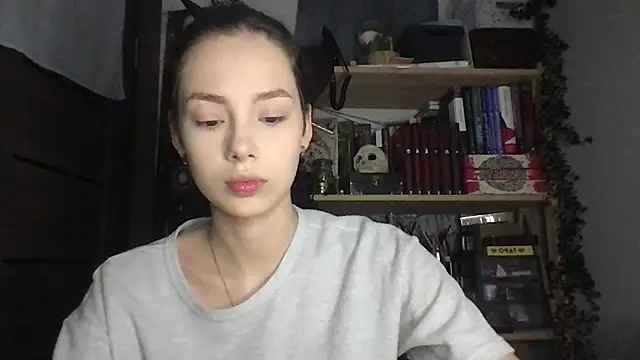 Yuna5343 online show from March 24, 2026, 10:26 pm