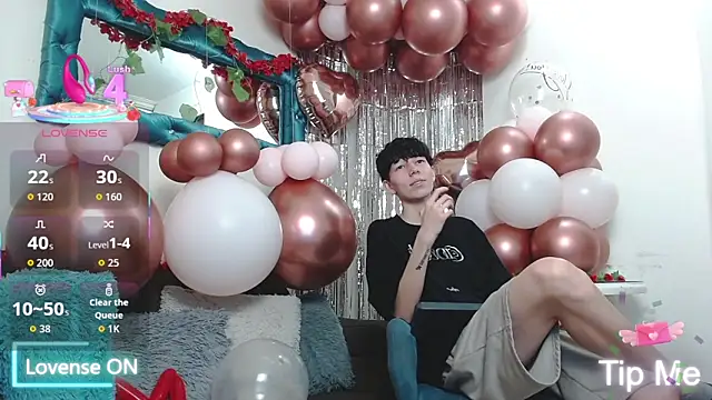 LiamBrown09 online show from February 17, 2026, 7:53 pm