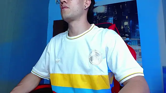 alexgiraldo   online show from March 27, 2026, 3:01 am