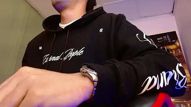 alexgiraldo   online show from April 2, 2026, 11:41 am