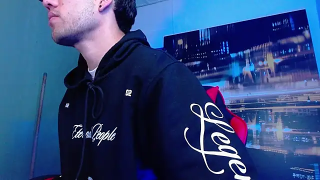 alexgiraldo   online show from April 14, 2026, 9:59 am