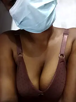 MickMicky online show from October 30, 2025, 12:45 am