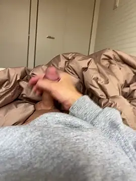 ko-ki012 online show from October 13, 2025, 5:29 am