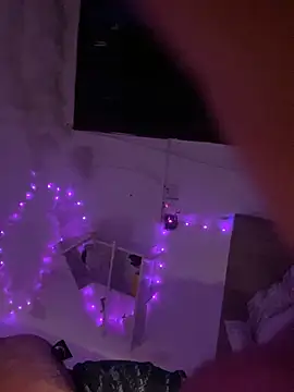 keraviian online show from March 30, 2026, 5:25 pm