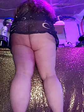 Love86Emily online show from March 4, 2025, 8:27 pm