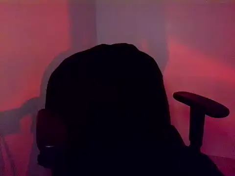 Snapshot of redruby_xoxo chatting on March 15, 2026, 8:53 am redruby xoxo online show from March 15, 2026, 8:53 am