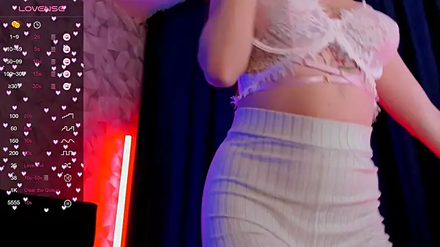 Snapshot of _ember_void_ chatting on November 30, 2025, 1:15 pm ember void online show from November 30, 2025, 1:15 pm