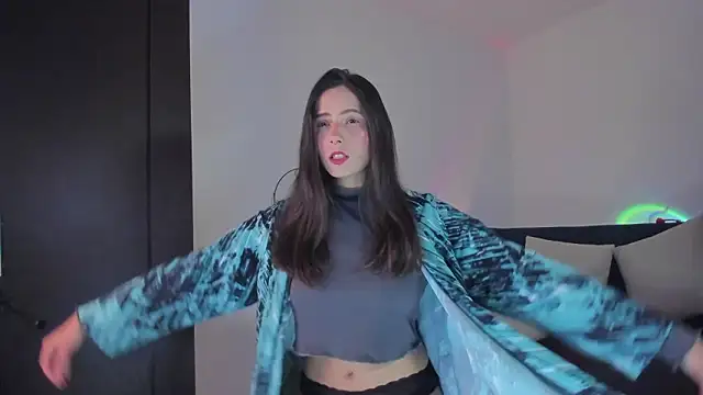 mishelkrave  online show from March 15, 2026, 12:05 am