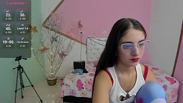 sofi san online show from November 18, 2025, 2:10 pm