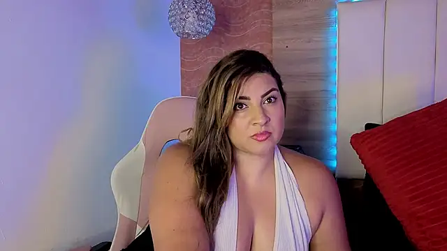 AgnesIvanova online show from April 7, 2026, 6:08 pm