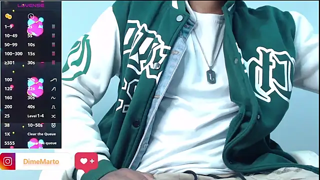 Snapshot of mike_black_22 chatting on February 2, 2026, 3:00 pm mike black 22 online show from February 2, 2026, 3:00 pm