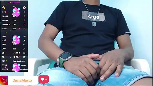 Snapshot of mike_black_22 chatting on May 19, 2026, 3:18 pm mike black 22 online show from May 19, 2026, 3:18 pm