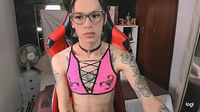 sara slut21 online show from December 28, 2024, 5:03 pm