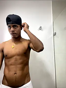 Nick Jackson  online show from September 8, 2025, 7:02 pm