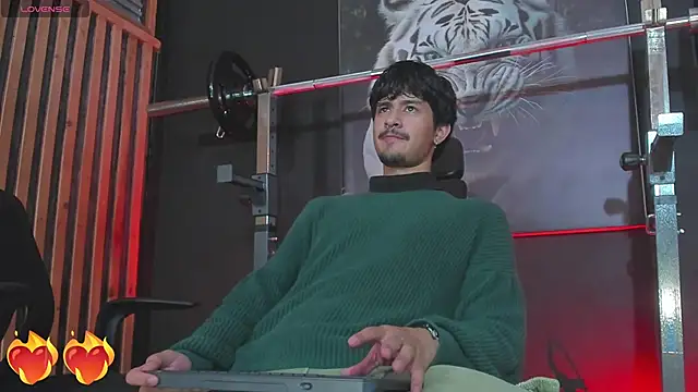 DimitriDeluxe online show from October 25, 2025, 7:41 pm