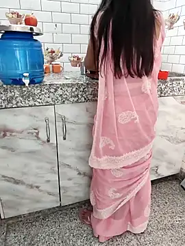 Shalu G online show from September 9, 2025, 5:07 am