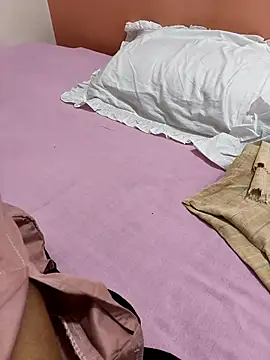 Shalu G online show from September 12, 2025, 8:03 am