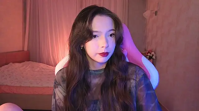 yuna sunshy online show from April 28, 2026, 11:10 pm