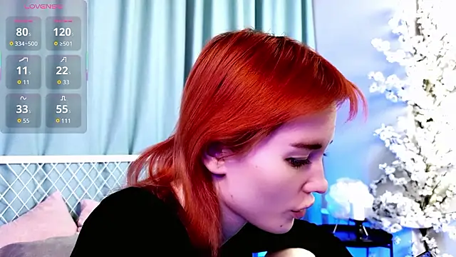 Kiara Dream online show from March 11, 2026, 9:43 pm