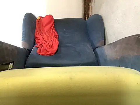 lovehairymature90 online show from September 9, 2025, 1:54 pm