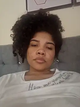 madelene online show from December 26, 2024, 5:04 am