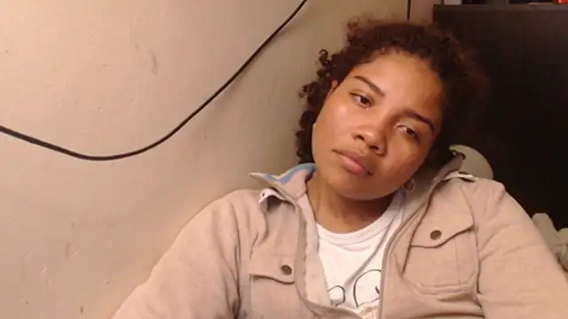 madelene online show from February 17, 2026, 4:53 am