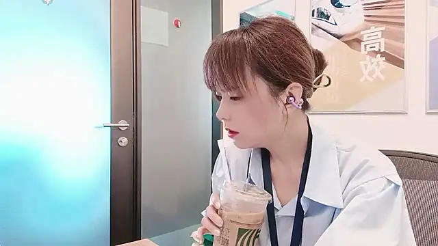 KKMM168 online show from September 16, 2025, 2:01 am