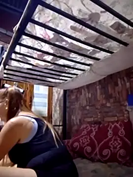 SexyHottMom online show from November 30, 2025, 12:53 pm