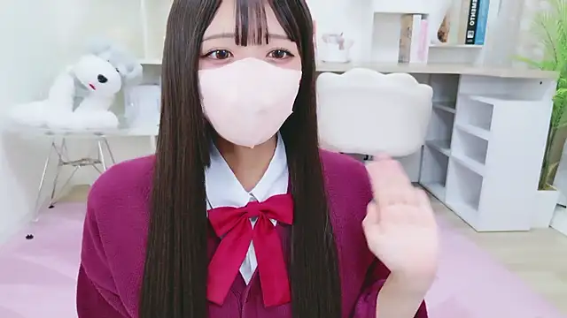 Reina Fcup online show from September 15, 2025, 10:59 am