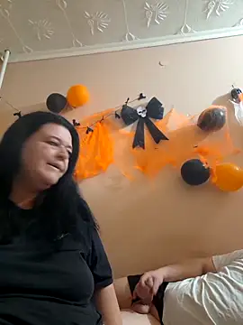 BlacReign online show from October 22, 2025, 7:24 pm