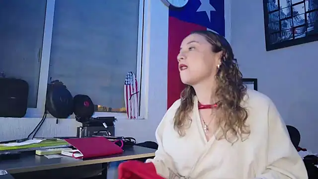 katkush2381 online show from October 15, 2025, 3:06 am