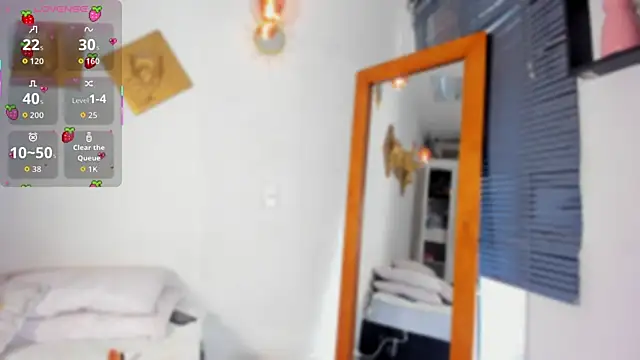 Aleexiiaa online show from March 5, 2026, 1:40 pm