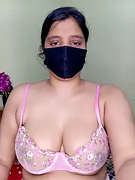 Rose-luckey online show from April 7, 2026, 6:08 pm