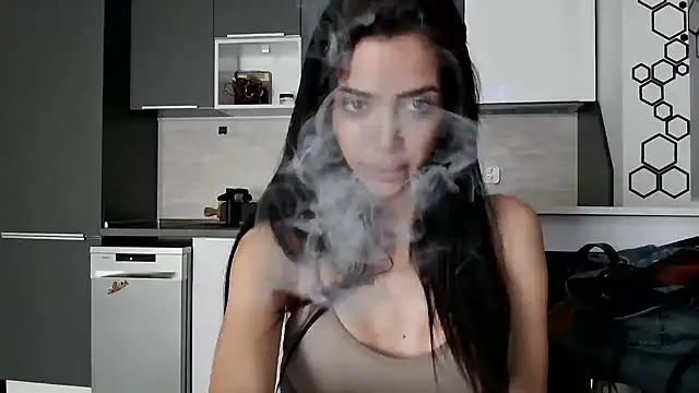 gglingeriee online show from October 18, 2025, 9:32 am