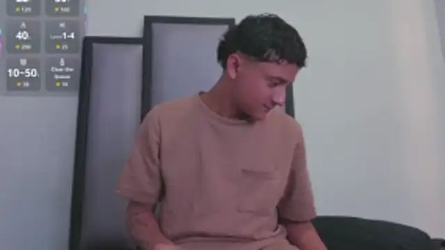  Leohot  online show from March 24, 2026, 10:59 pm