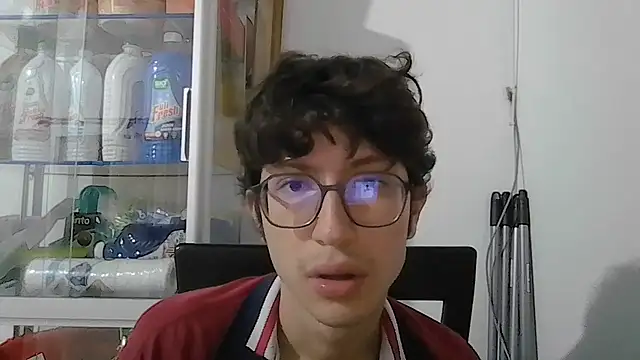 Kevintdx online show from October 8, 2025, 3:04 am