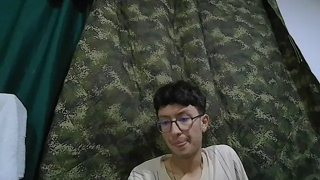 Kevintdx online show from October 26, 2025, 2:39 am